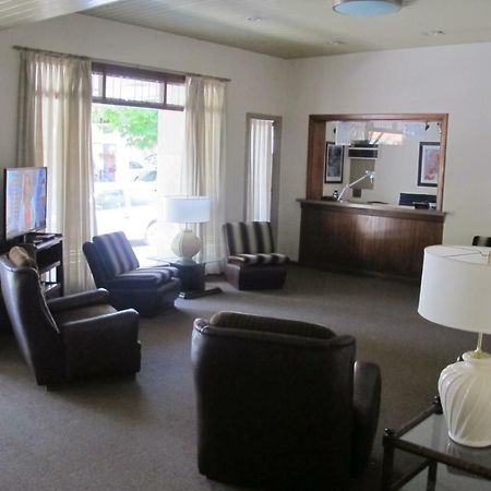 Hotel Emperador Necochea Εξωτερικό φωτογραφία